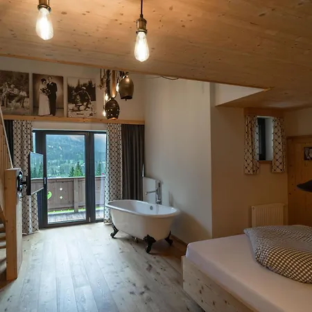 Hotel Tirolerherz Sankt Ulrich am Pillersee