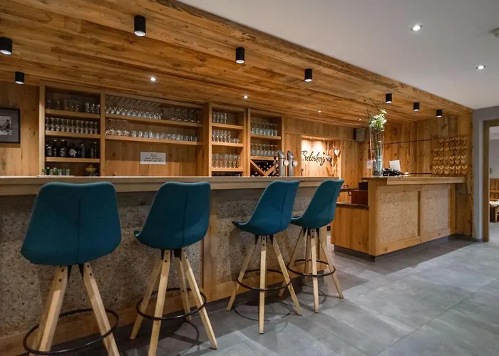 ホテル Tirolerherz