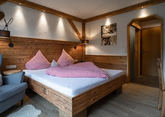 Tirolerherz ホテル *