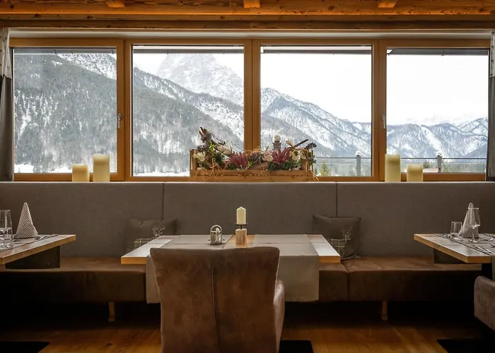 ホテル Tirolerherz *