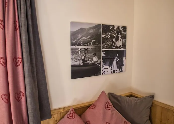 ホテル Tirolerherz