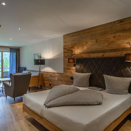 Tirolerherz Hotel Sankt Ulrich am Pillersee